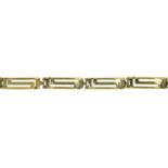 A GOLD BRACELET, APPROXIMATELY 204MM LONG, MARKED 585, 14G Broken