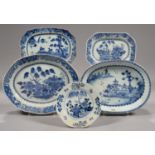 FOUR CHINESE EXPORT BLUE AND WHITE DISHES AND A PLATE, 18TH C  variously painted with willow,