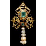 AN EMERALD, BAROQUE PEARL AND GOLD PENDANT, PROBABLY IBERIAN, 19TH C  56mm, 7g Later brooch detached