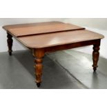 A VICTORIAN MAHOGANY EXTENDING DINING TABLE WITH ONE LEAF, 67CM H; 130 W X 204CM L Condition report