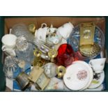 MISCELLANEOUS ORNAMENTAL CERAMICS AND GLASSWARE, TWO REPRODUCTION CARRIAGE CLOCKS, A SMALL CAIRO