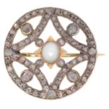 A ROSE DIAMOND AND SPLIT PEARL BROOCH, 19TH C, 21MM DIAM, 3.6G Condition report  Good condition;