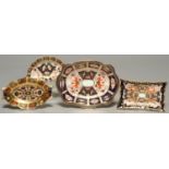 FOUR ROYAL CROWN DERBY OLD IMARI AND WITCHES PATTERN PIN TRAYS AND SWEETMEAT DISHES, EARLY 20TH C