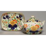 A COALPORT OBLONG SUGAR BOX, COVER AND TEAPOT STAND ENSUITE, C1820, BOLDLY DECORATED WITH STYLISED