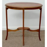 AN EDWARDIAN MAHOGANY AND LINE INLAID OCCASIONAL TABLE, ON FOUR SLENDER SPLAYED LEGS WITH OVAL