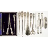 MISCELLANEOUS, MAINLY EDWARDIAN, SILVER HANDLED MANICURE AND OTHER ACCESSORIES, TO INCLUDE SEVERAL