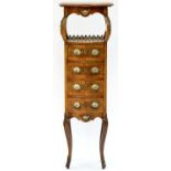 A SLENDER GILTMETAL MOUNTED WALNUT ETAGERE, 20TH C IN LOUIS XV STYLE, THE SERPENTINE TOP WITH