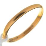 A 22CT GOLD WEDDING RING, LONDON 1955, 2G, SIZE L Condition report  Worn
