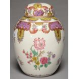 A SAMSON CHINESE STYLE FAMILLE ROSE GINGER JAR AND COVER, EARLY 20TH C, 34CM H, RED PAINTED MOCK