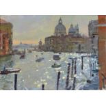 KEN HOWARD, OBE, RA (1932 - ), SANTA MARIA DELLA SALUTE FROM THE GRAND CANAL VENICE, SIGNED, OIL