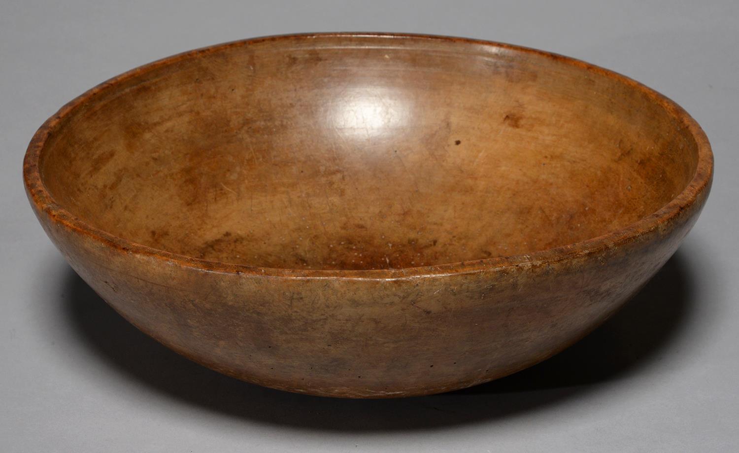 KITCHENALIA. AN ENGLISH SYCAMORE MIXING BOWL, 19TH C, APPROXIMATELY 41CM DIA Slightly wormed but not