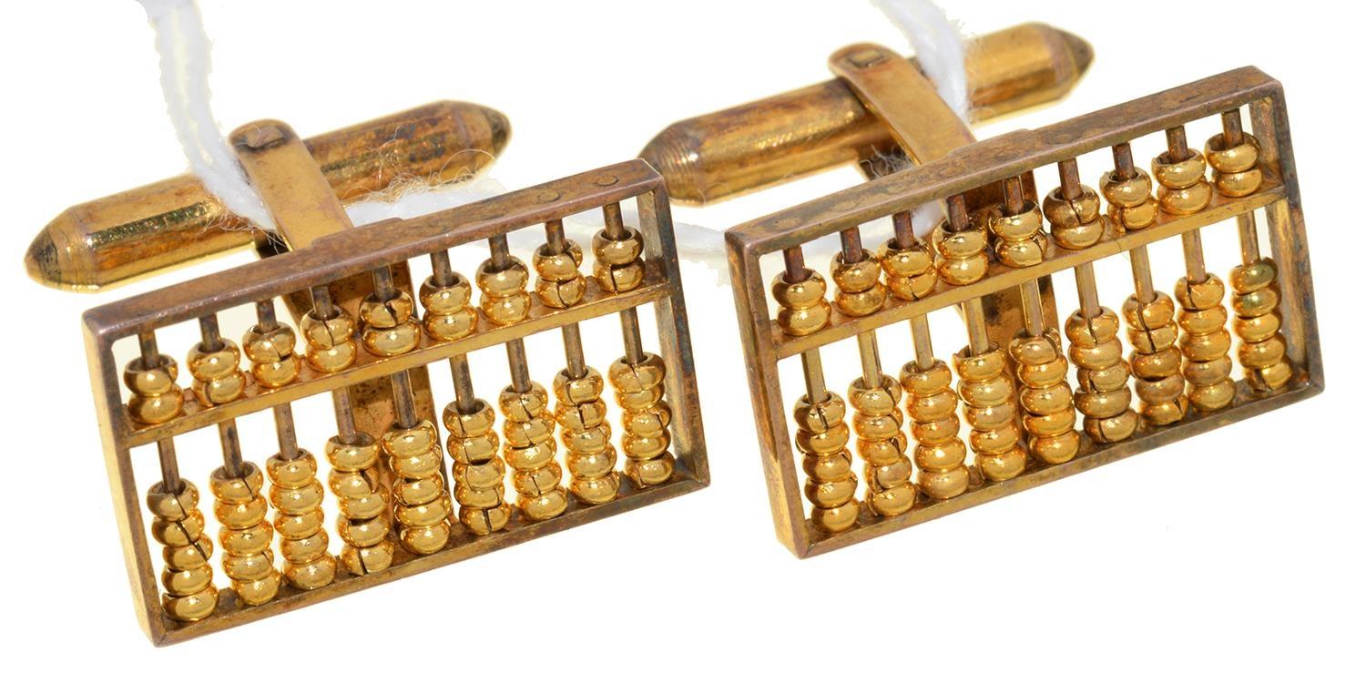 A PAIR OF GOLD ABACUS CUFFLINKS, 13 X 22MM, MARKED 14K, 9.2G Good condition