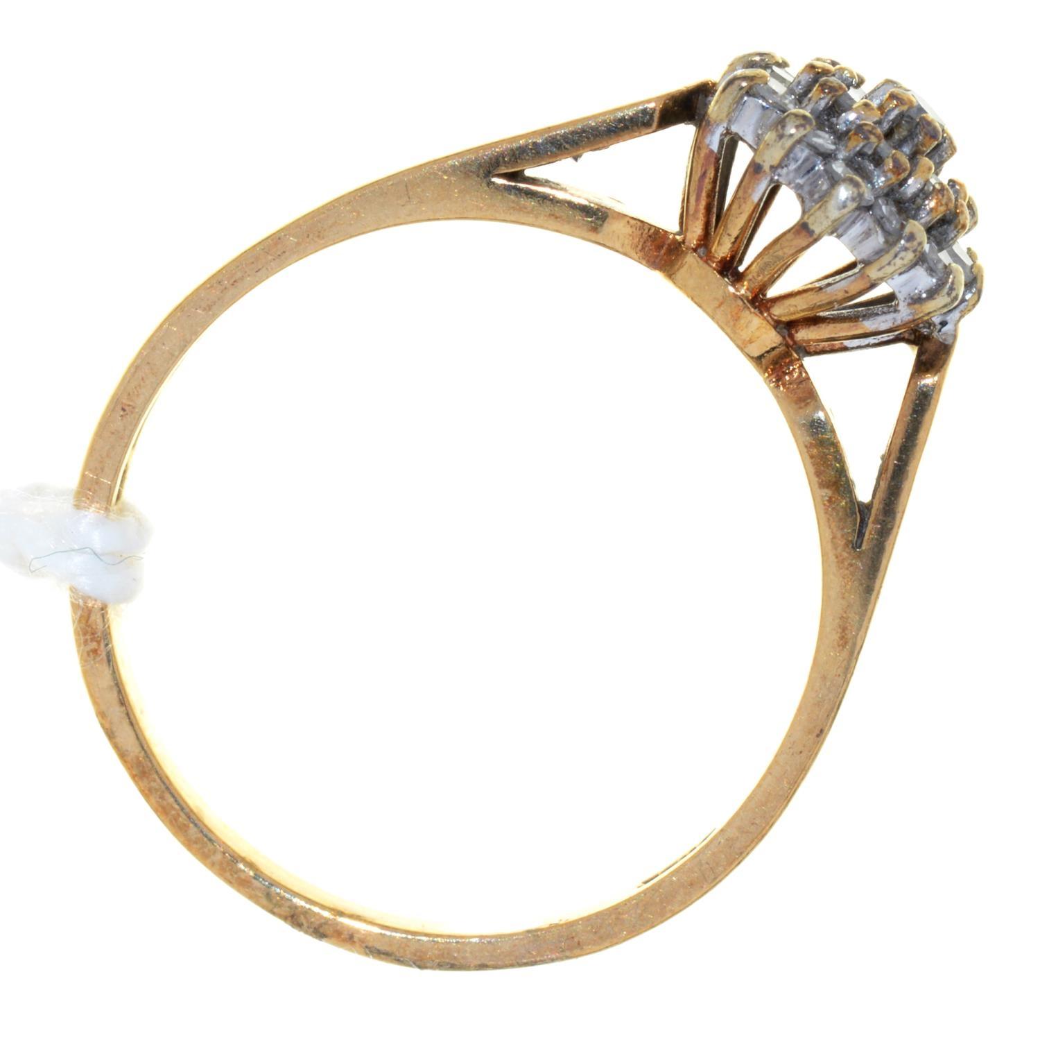 A DIAMOND HEXAGONAL CLUSTER RING, IN 9CT GOLD, LONDON 1985, 2.4G, SIZE L½ Good condition - Image 2 of 2