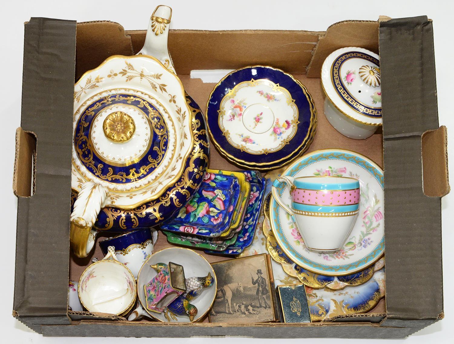 A SET OF FOUR COALPORT COBALT AND GILT COFFEE CUPS AND SAUCERS, A SIMILAR TEAPOT AND COVER, C1830