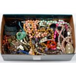 MISCELLANEOUS COSTUME JEWELLERY Many items in good condition