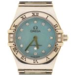 AN OMEGA DIAMOND SET STAINLESS STEEL LADY'S WRISTWATCH CONSTELLATION WITH LIGHT BLUE DIAL, QUARTZ