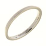 A PLATINUM WEDDING RING, BIRMINGHAM 2011, 1.7G  SIZE 0 Wear consistent with age
