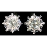 A PAIR OF DIAMOND EAR STUDS  WITH ROUND BRILLIANT CUT DIAMONDS MOUNTED IN WHITE GOLD, 6MM,  2G