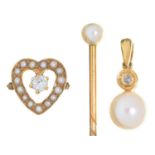 A VICTORIAN HEART SHAPED   DIAMOND AND SPLIT PEARL  PENDANT-CENTRE,  C1900, IN GOLD, 10MM, A GOLD