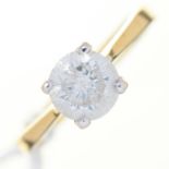 A DIAMOND SOLITAIRE RING, THE ROUND BRILLIANT CUT DIAMOND WEIGHING APPROX 1CT, GOLD HOOP UNMARKED,