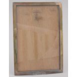 A GEORGE V RECTANGULAR SILVER PHOTOGRAPH FRAME, QUITE PLAIN, OAK BACKED, 30.5 X 21CM, MARKS