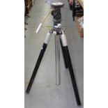 A KENNEDY INSTRUMENTS PROFESSIONAL PHOTOGRAPHER'S TRIPOD, 105CM H Scuffs and scratches throughout