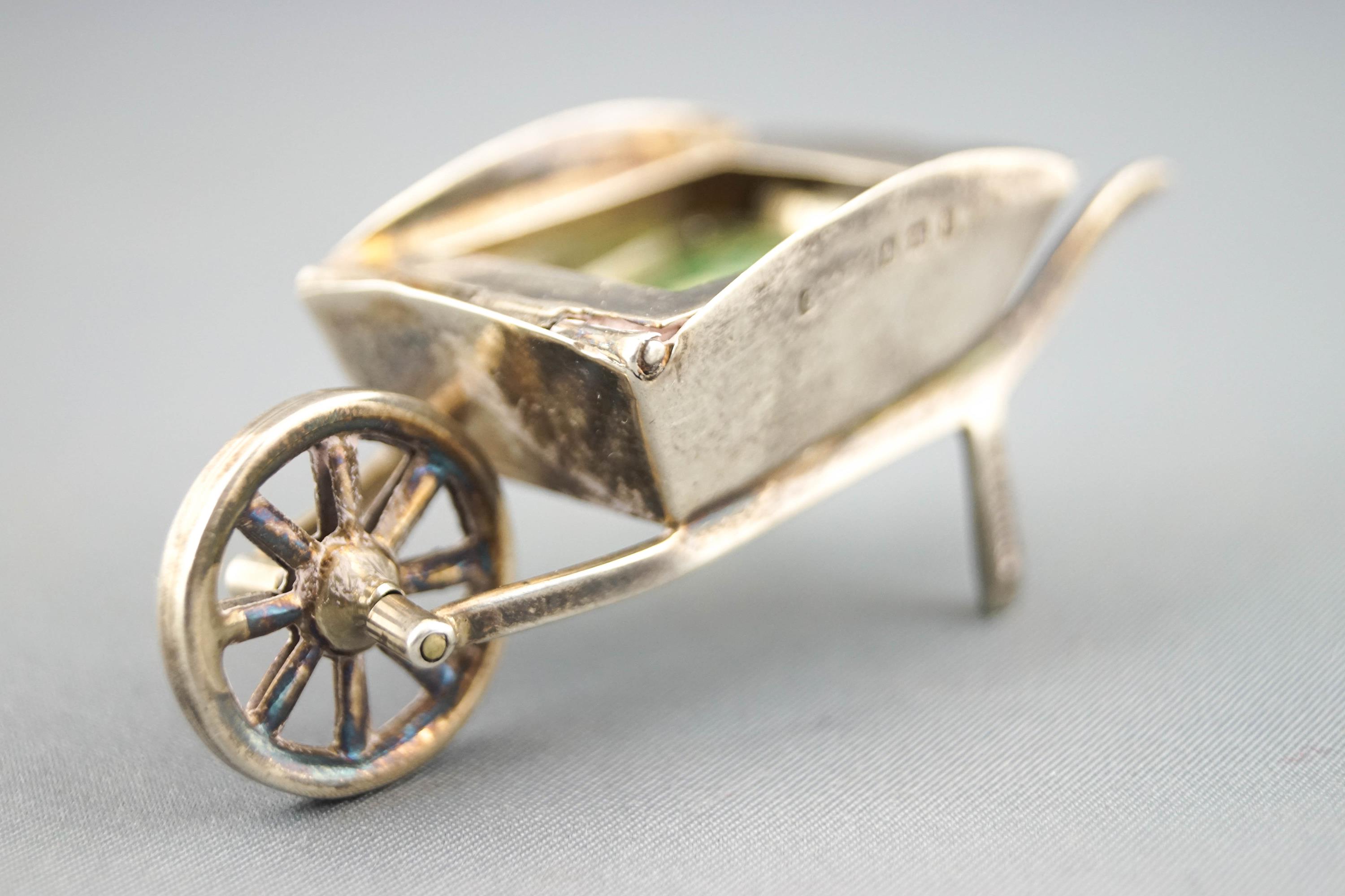 A small silver novelty stamp box in the form of a garden wheelbarrow, Birmingham 1907, 17 grams. - Image 2 of 2