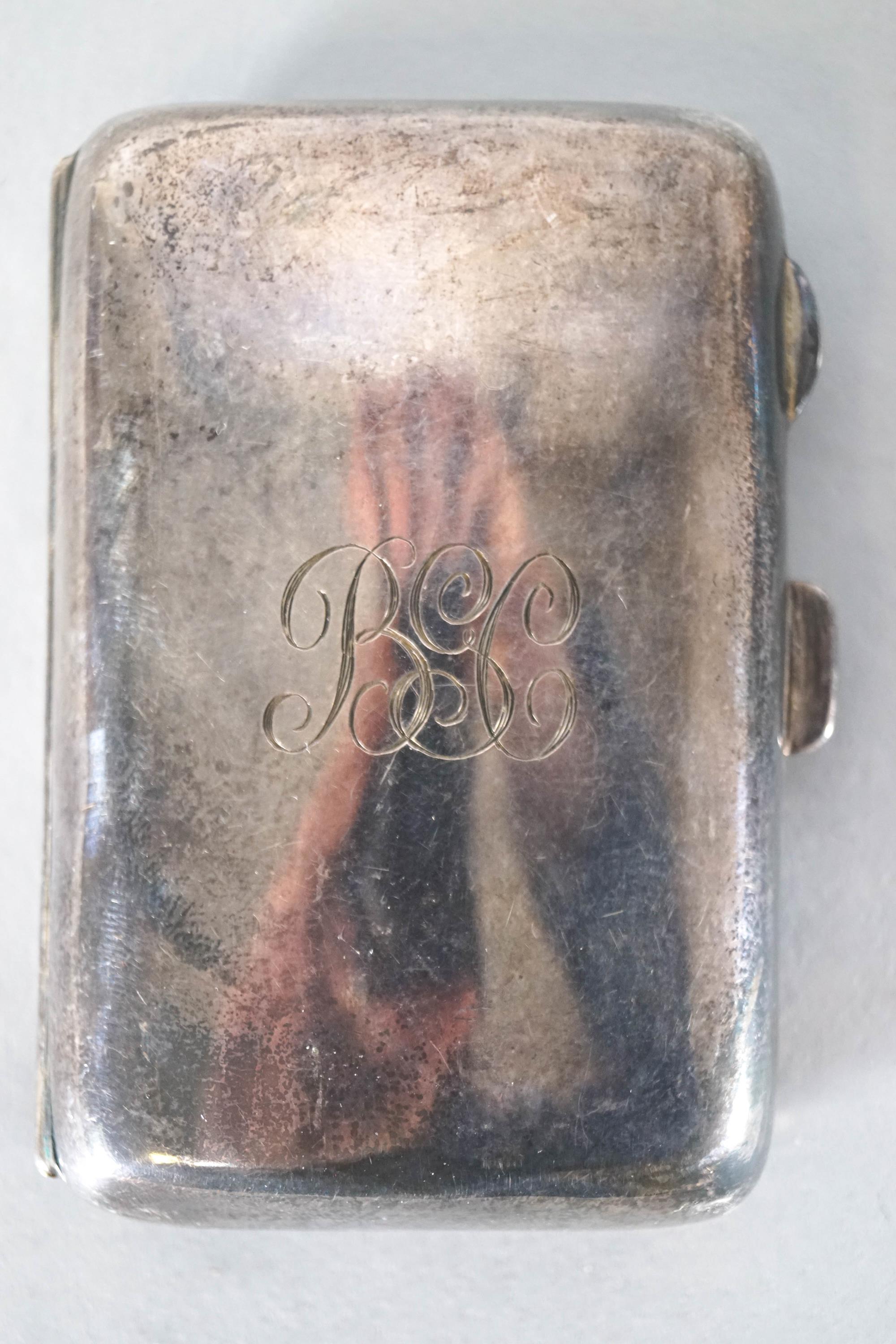 A plain silver rectangular shaped cigarette case, Birmingham 1920, - Image 3 of 5