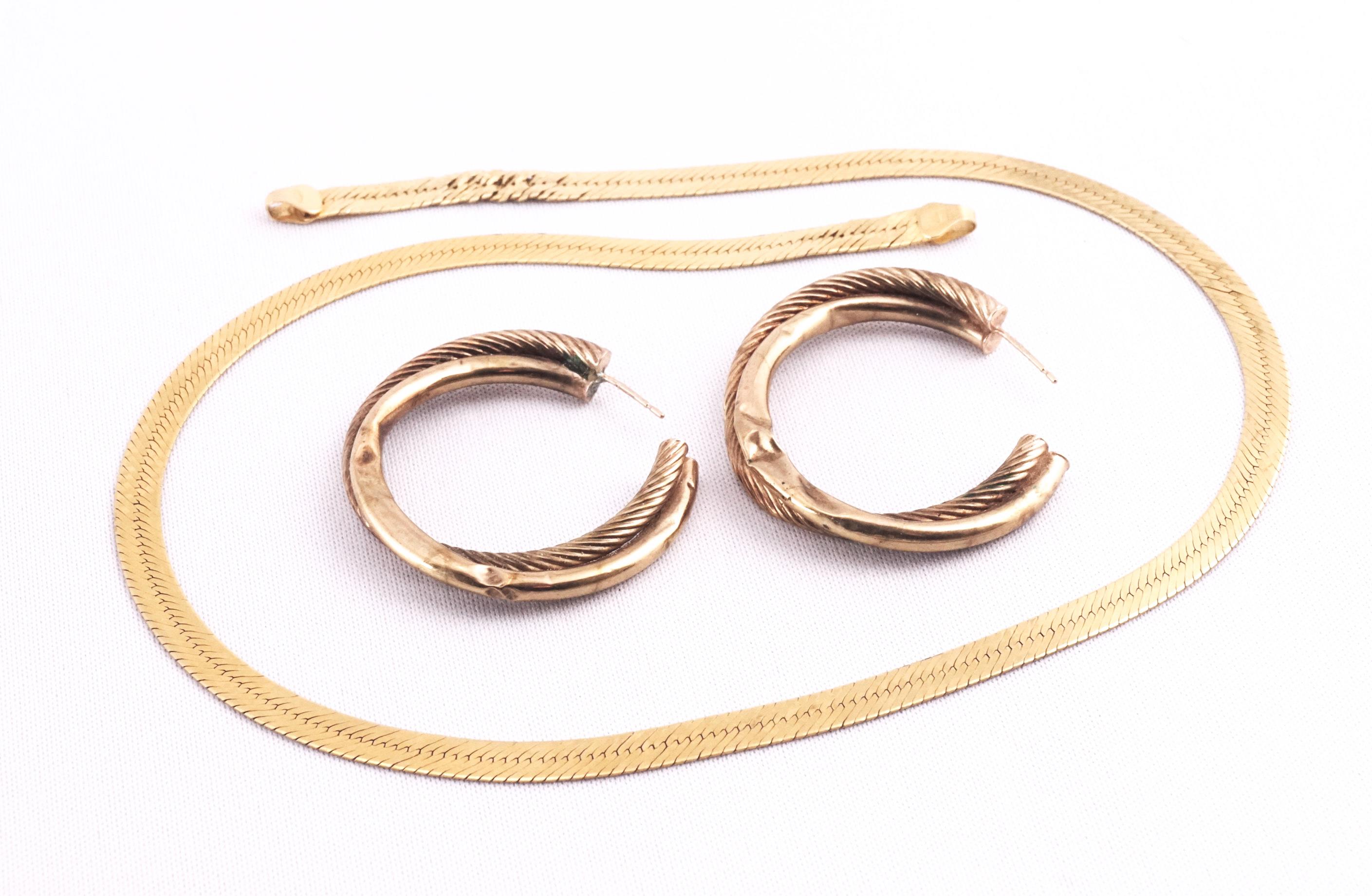 A hallmarked 9ct gold flat link collar necklace; A 9ct gold (stamped) pair of hoop earrings.