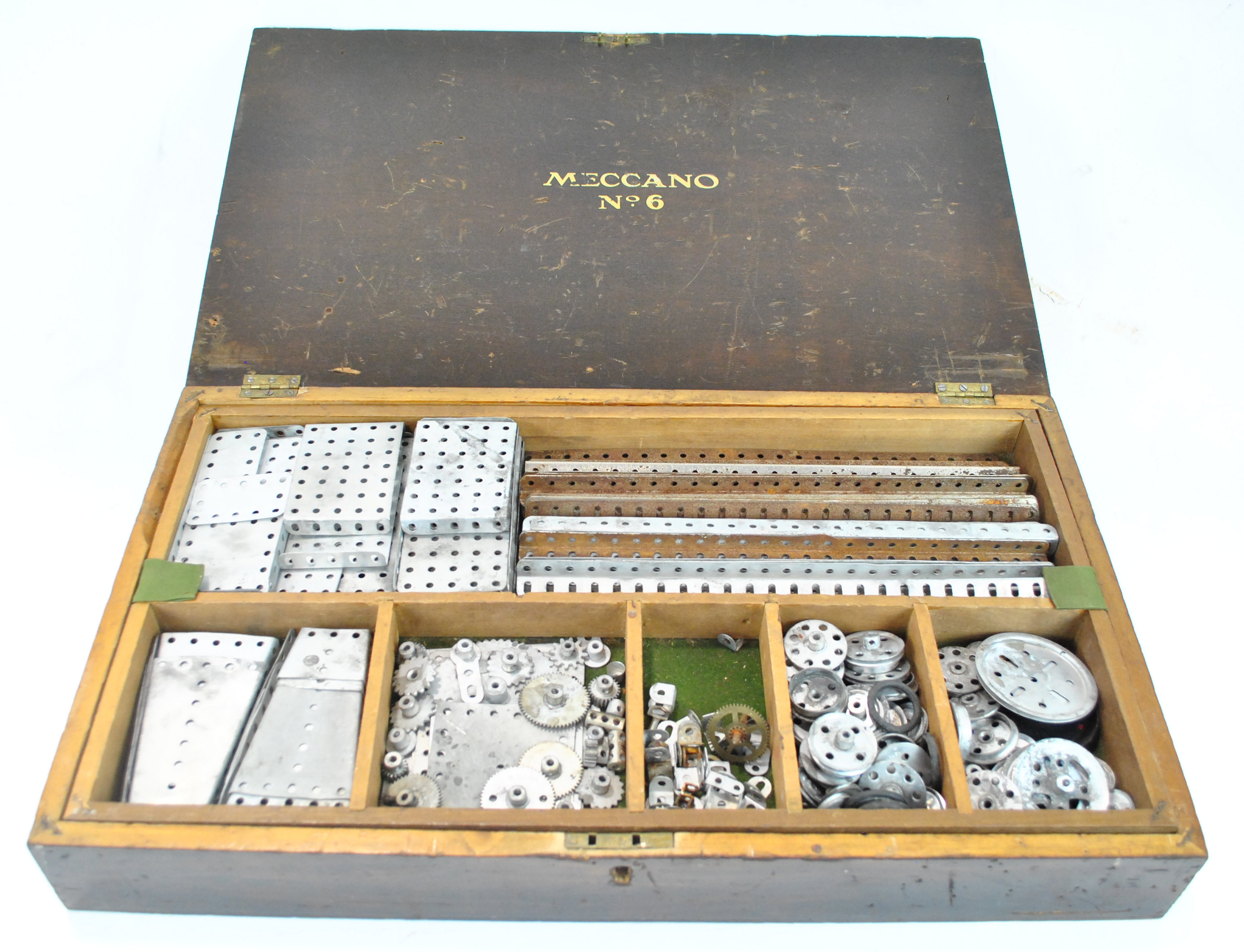 A large early Meccano No 6 set, boxed, in original mahogany box, - Image 2 of 4