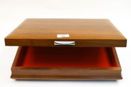 An Art Deco mahogany box with a red-velvet lined interior, 9.