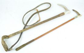 A gentleman's hunting crop with leather thong and antler handle, 56cm long,