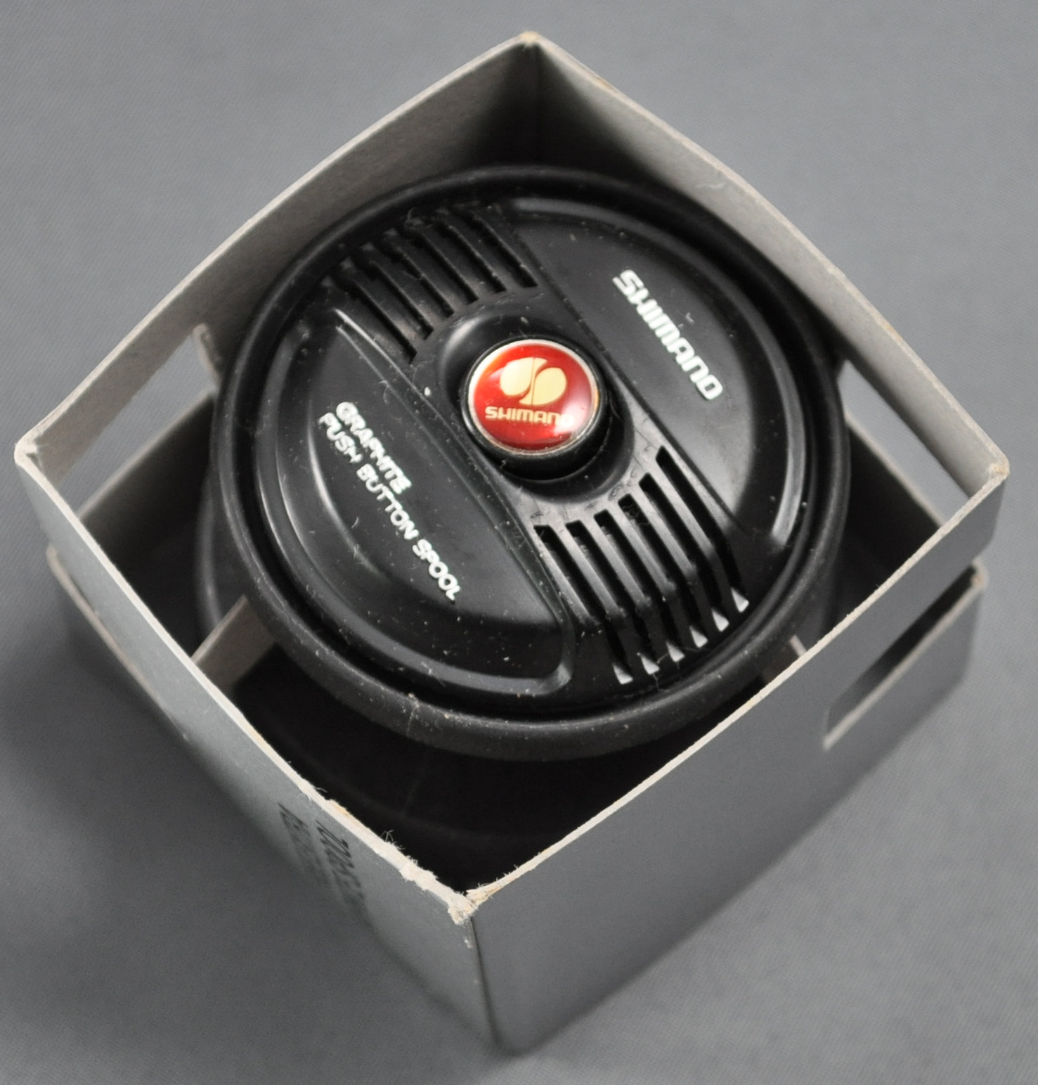 A Shimano 'Magnumlite GT-X2300' fixed spool reel in original box with spare spool - Image 4 of 4