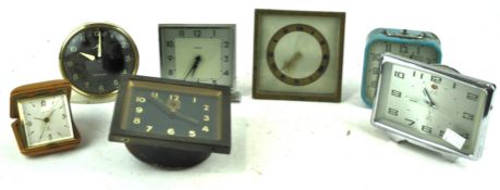 A quantity of clocks
