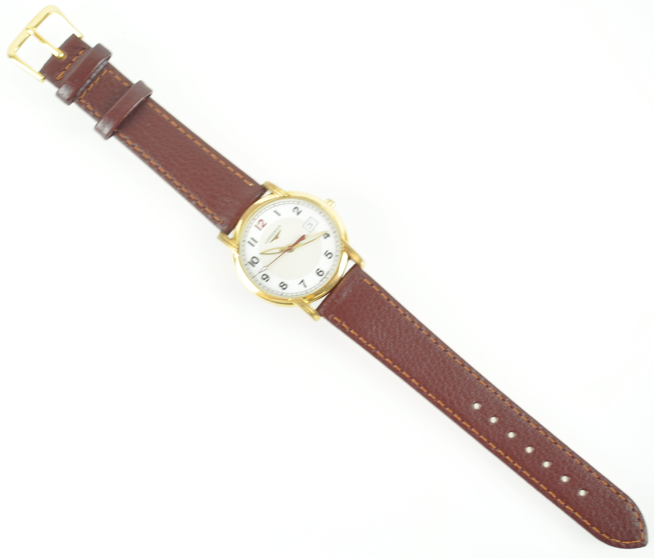 A gold plated Longines quartz wristwatch. Circular dial with numerical markings and date feature. - Image 2 of 5