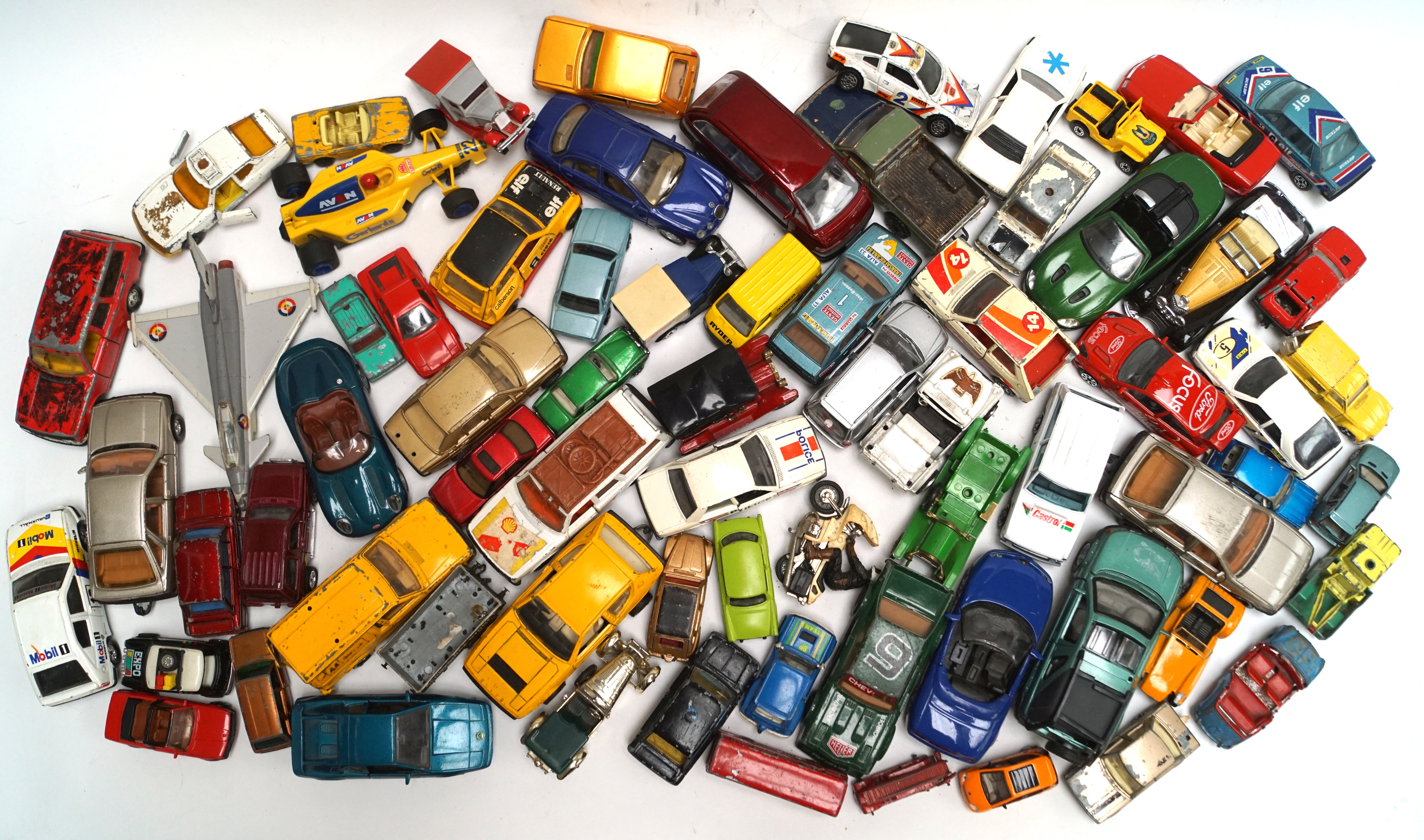 Assorted toy cars, - Image 2 of 2
