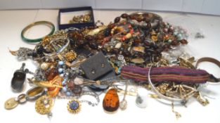 A collection of costume jewellery