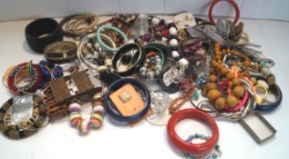 A collection of costume jewellery