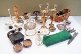 A quantity of brass and metalware