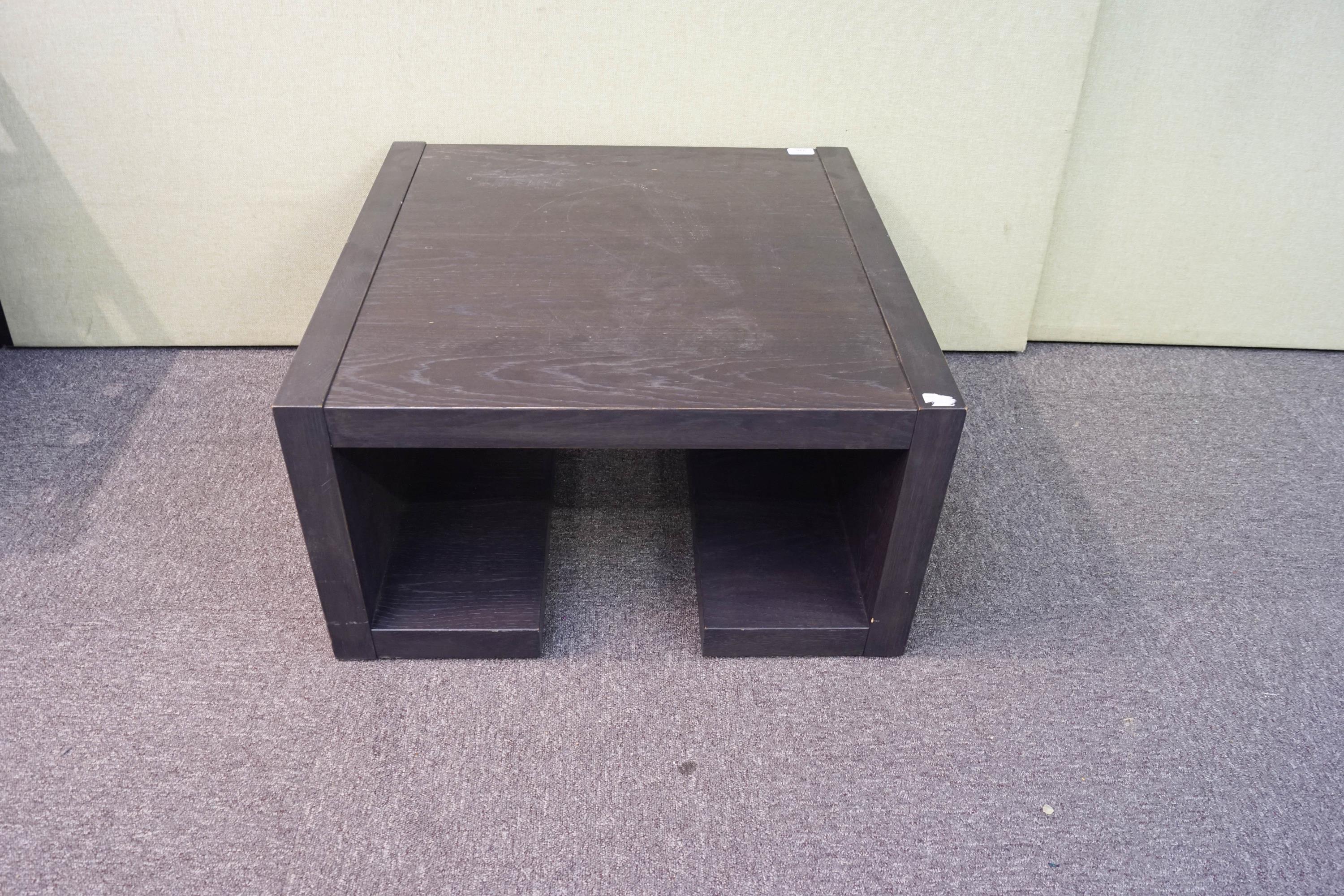A dark wood cubic side table - Image 3 of 3