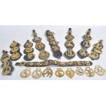 A quantity of 20th century horse brasses,