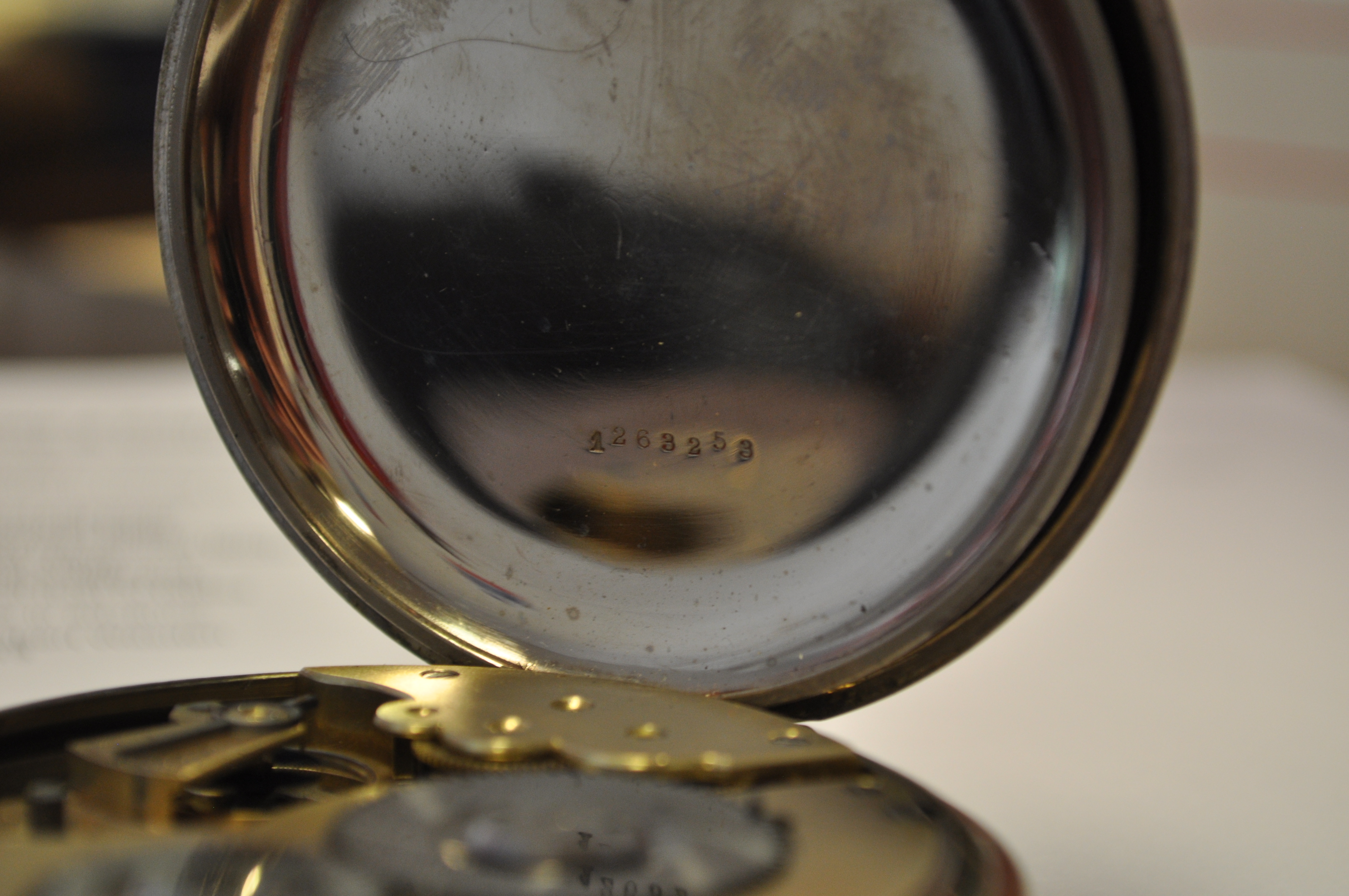 A Goliath pocket watch, the enamel dial with subsidiary second dial on stand, 18. - Image 5 of 7