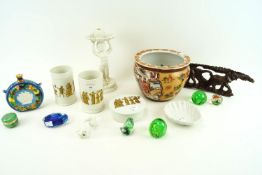 A collection of assorted ceramics and glass, to include a Chinese bowl,