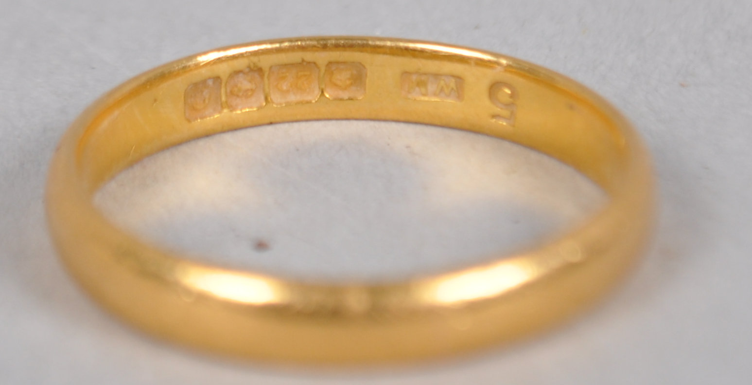 A gold 3mm "D" shaped wedding ring, hallmarked, Birmingham 1927, size Q - Image 2 of 2