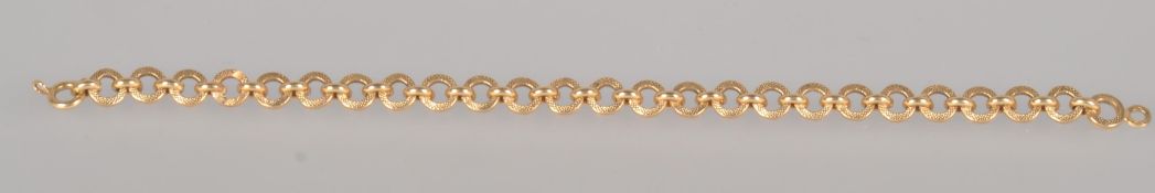 A yellow metal linked bracelet, 6 ½ inch length, bolt ring clasp.