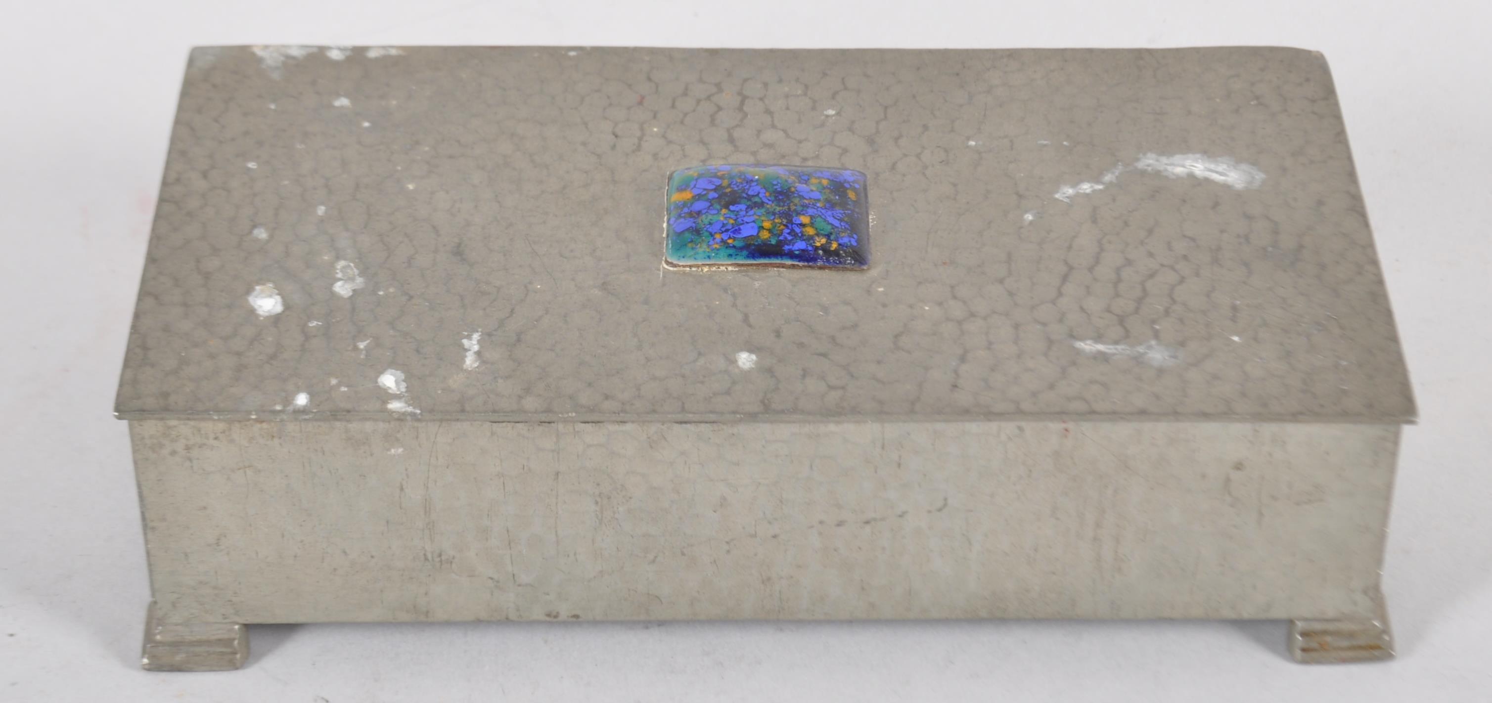 An Arts and Crafts hammered pewter rectangular tobacco box and cover, - Image 2 of 4