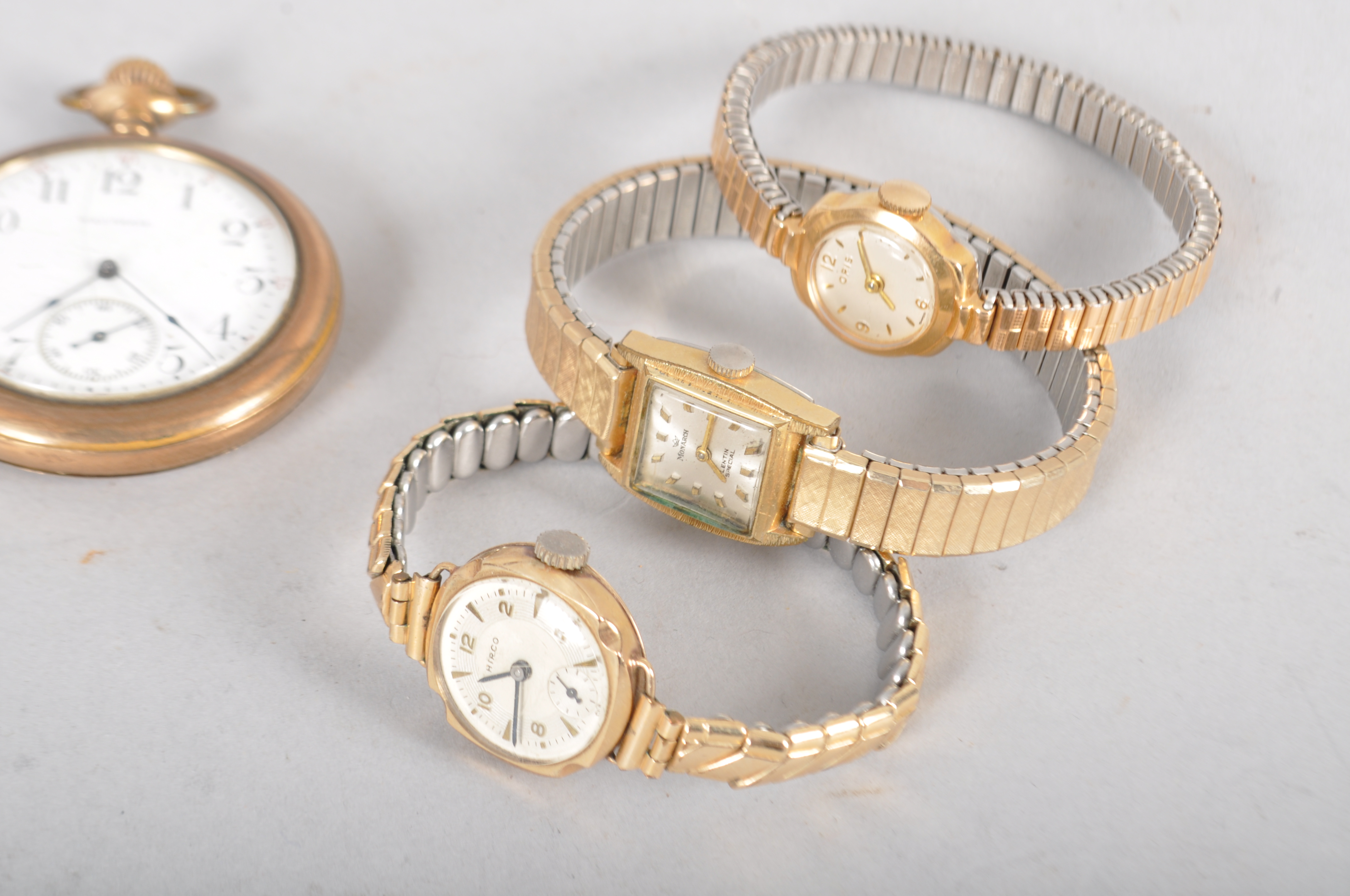 A collection of timepieces to include: A 9ct gold cased Hirco mechanical wristwatch - Image 2 of 4