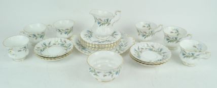 A Royal Albert 'Brigadoon tes set