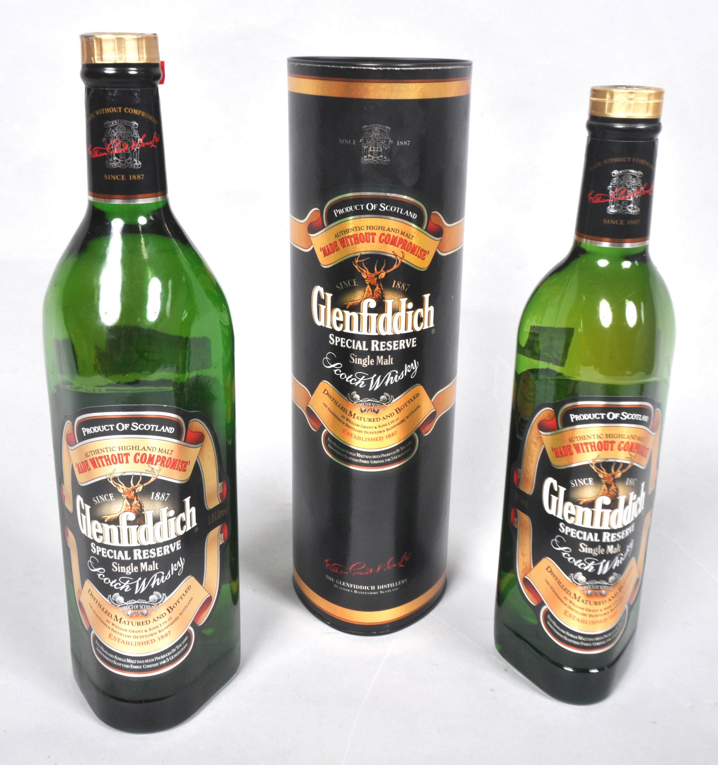 A bottle of gGenfiddich special reserve malt whisky,