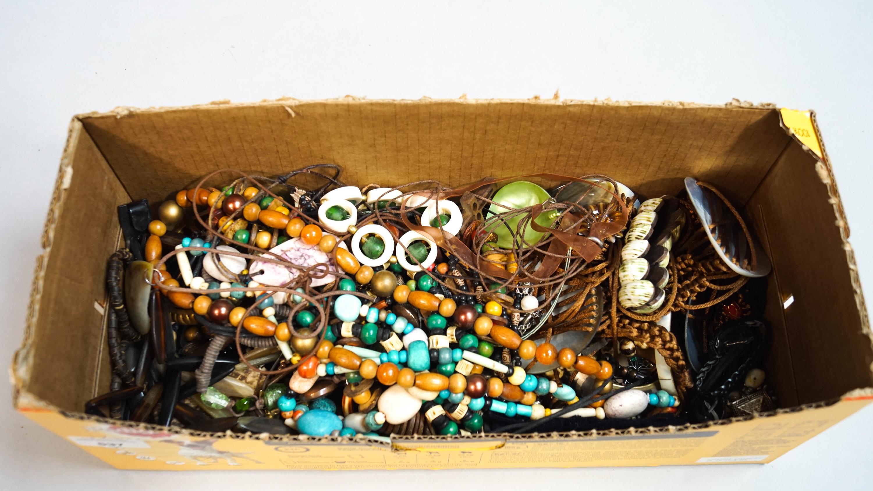 A collection of costume jewellery